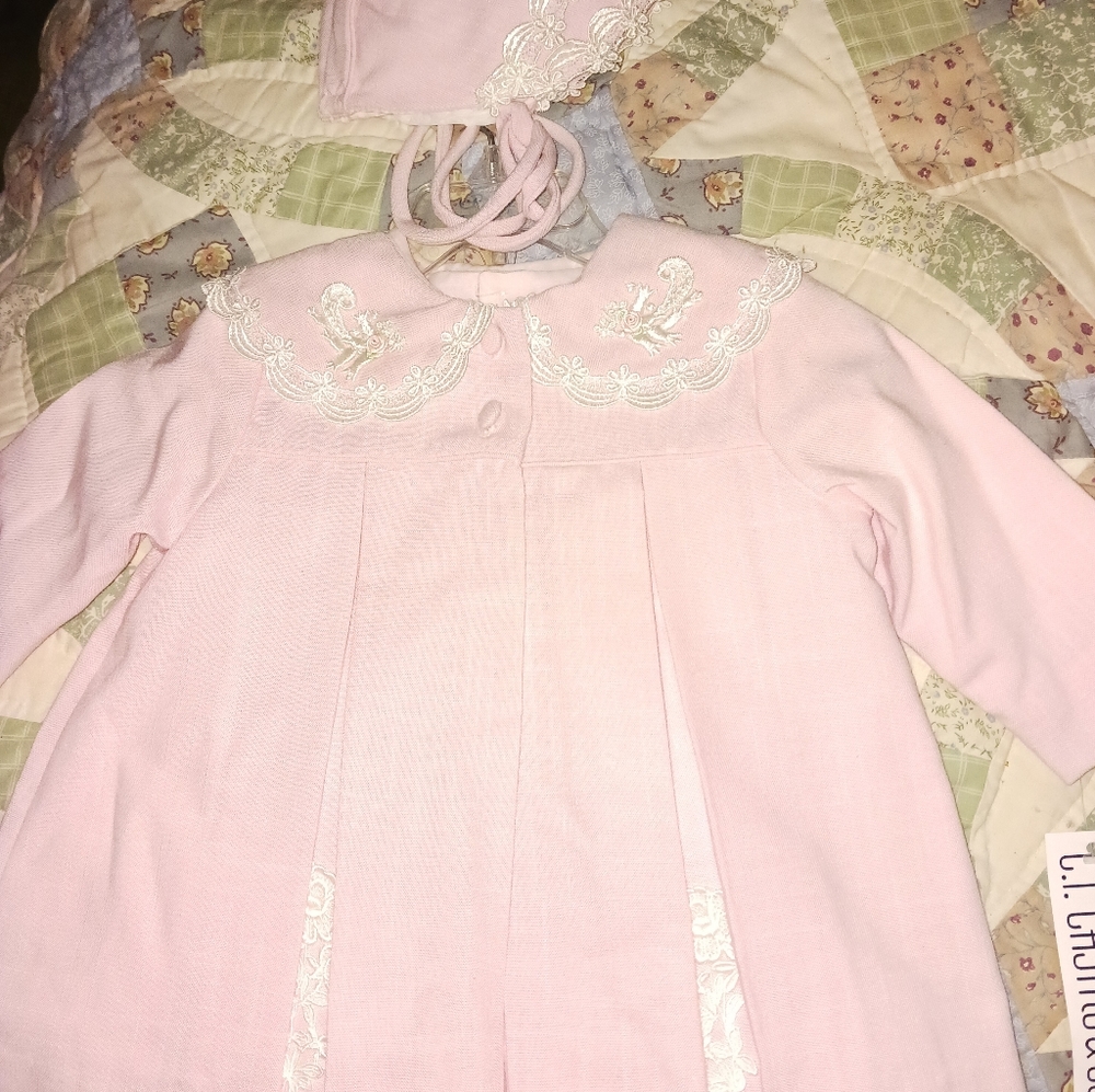 Beautiful 3pc dress with bonnet ♡